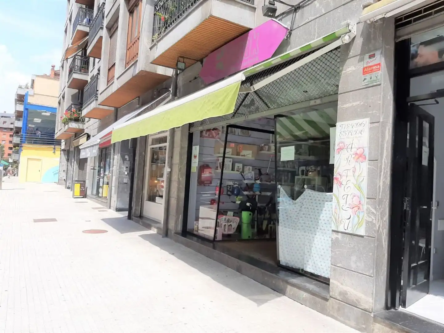 Locale commerciale in affitto a Beasain