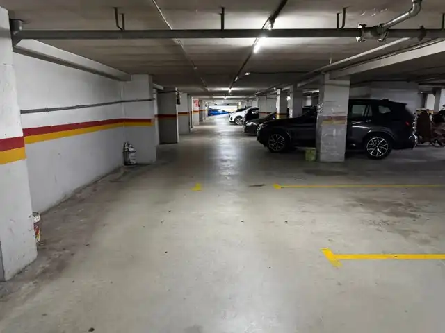 Einzelparkplatz mit Aufzug zum Verkauf in Carrer de Pitàgores 7, imagen 8