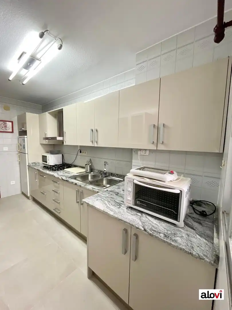 Kitchen of Flat for rent in Granada  with Furnished and Balcony