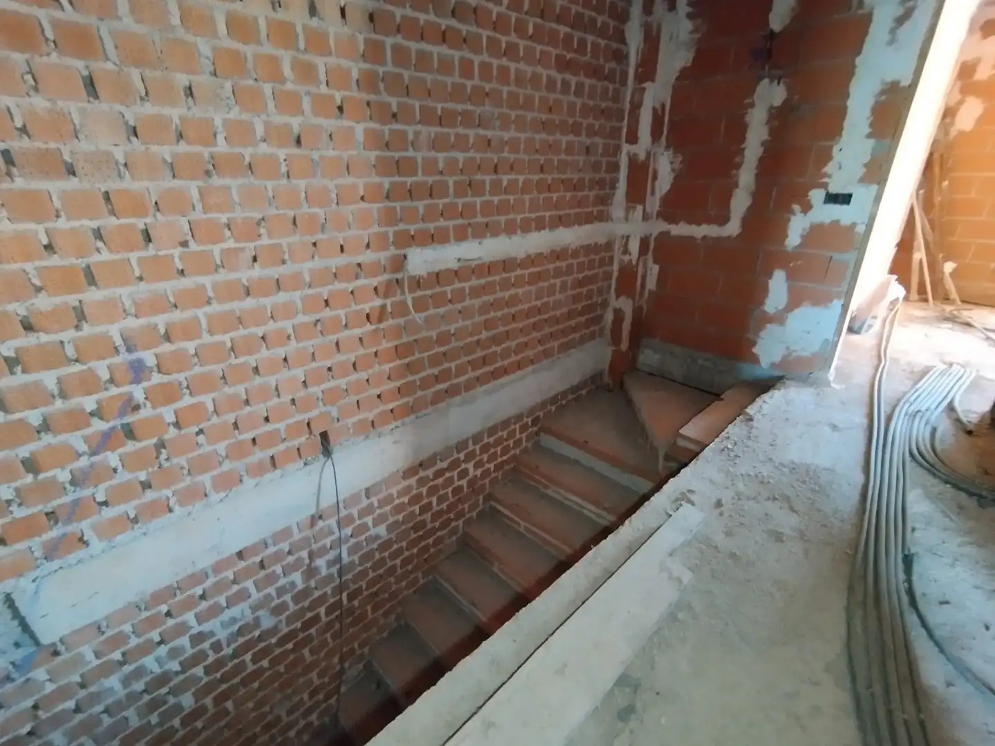 Casa adosada en venda en Tomelloso amb Terrassa i Balcó