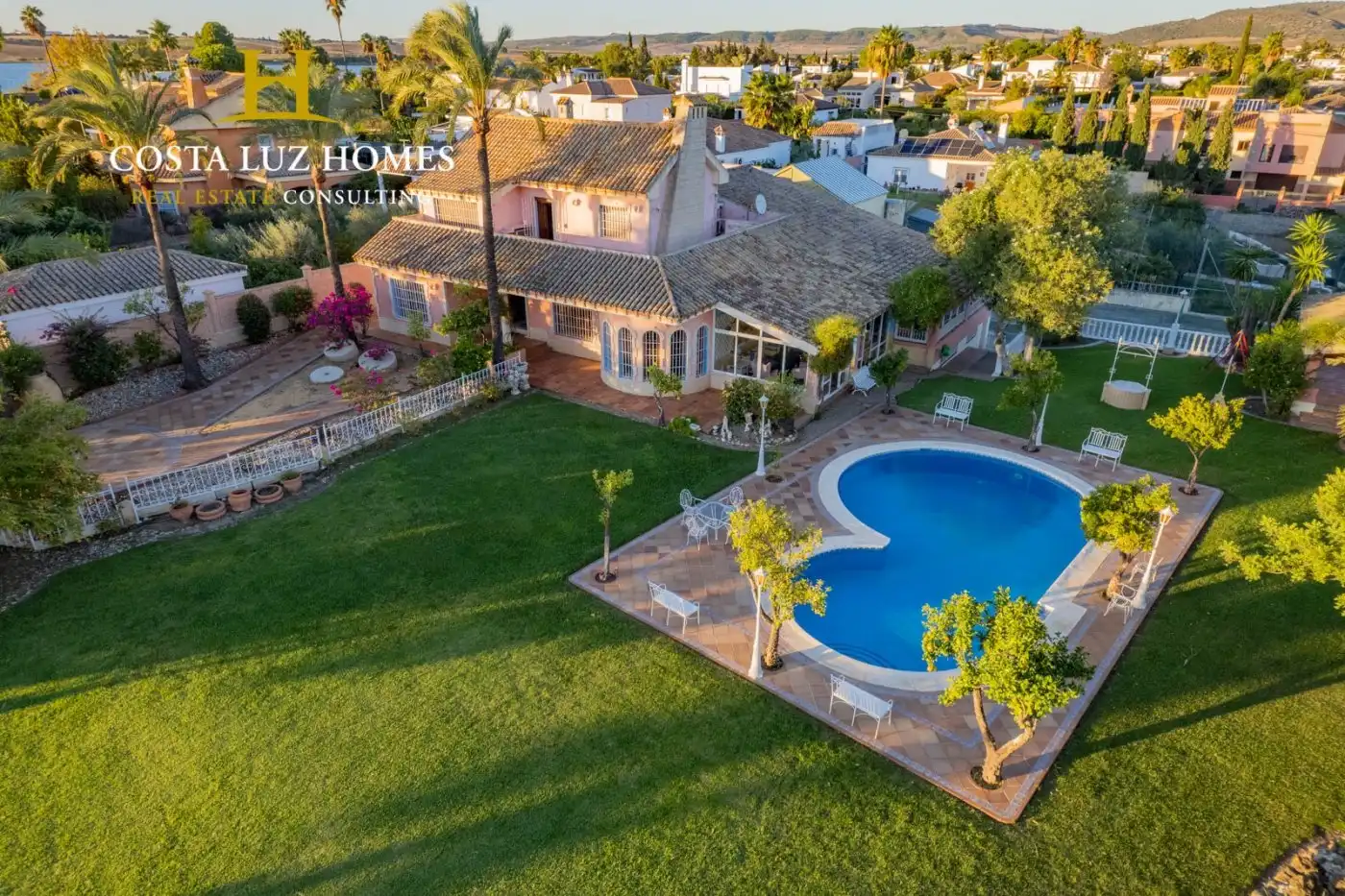 Chalet con piscina en venta en Arcos de la Frontera, imagen 3