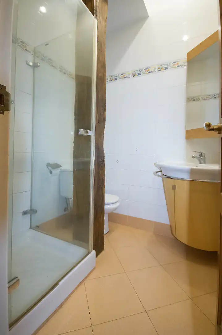 Baño de Piso en venta en Tolosa con Calefacción, Amueblado y Horno