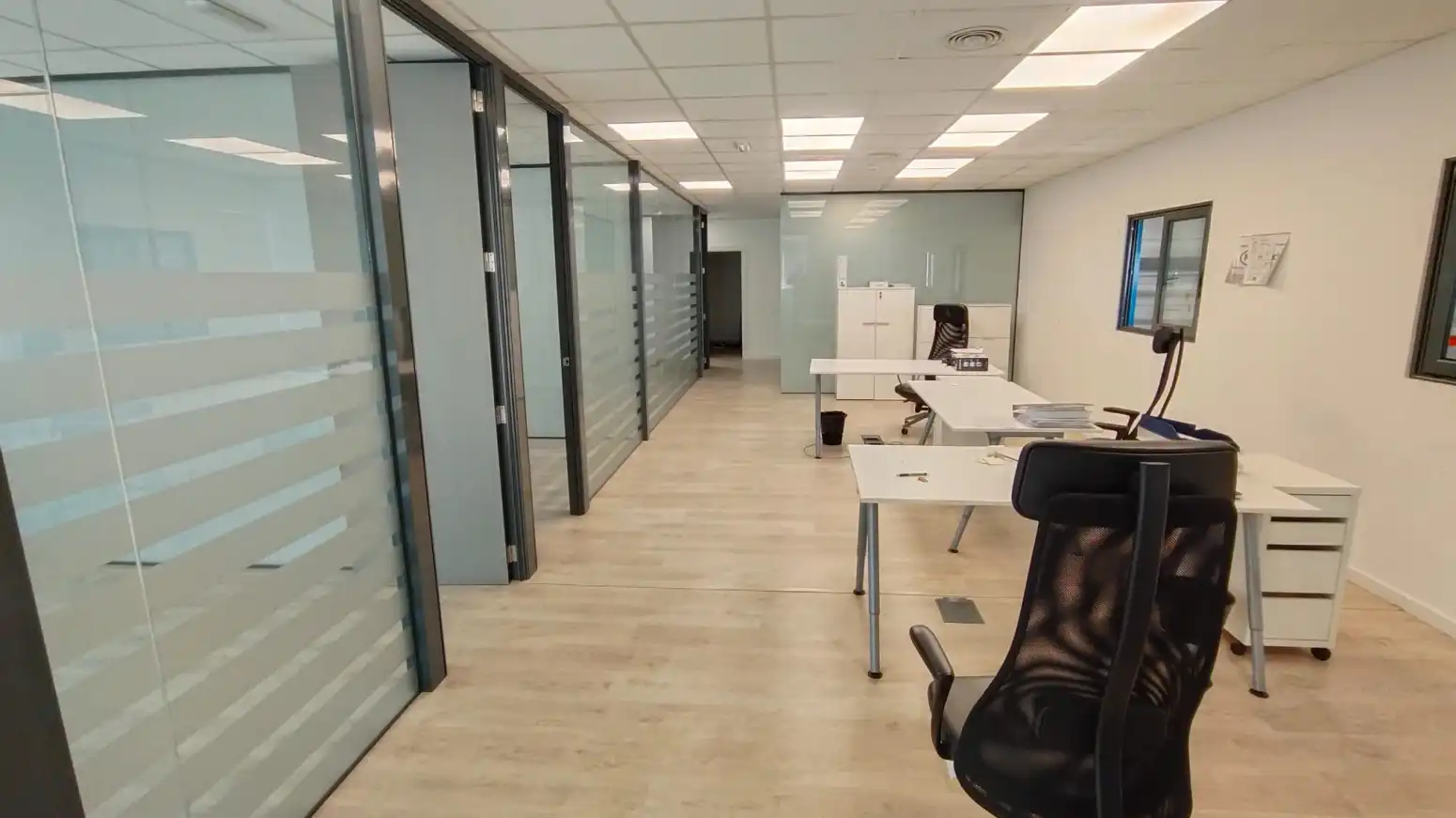 Industrial building to rent in Fuente del Jarro, imagen 9