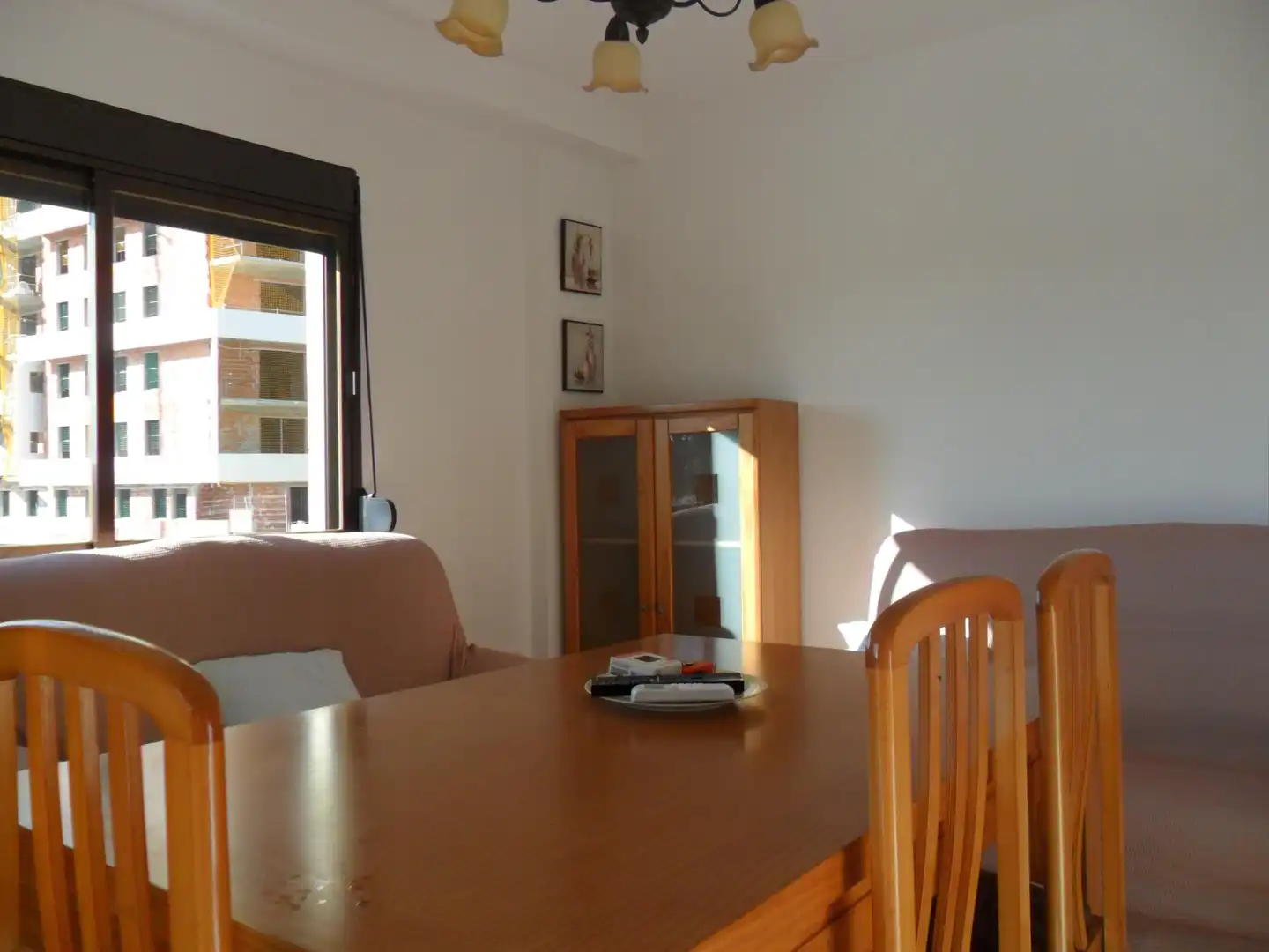 Menjador de Pis de lloguer en Granada amb Aire condicionat, Terrassa i Moblat