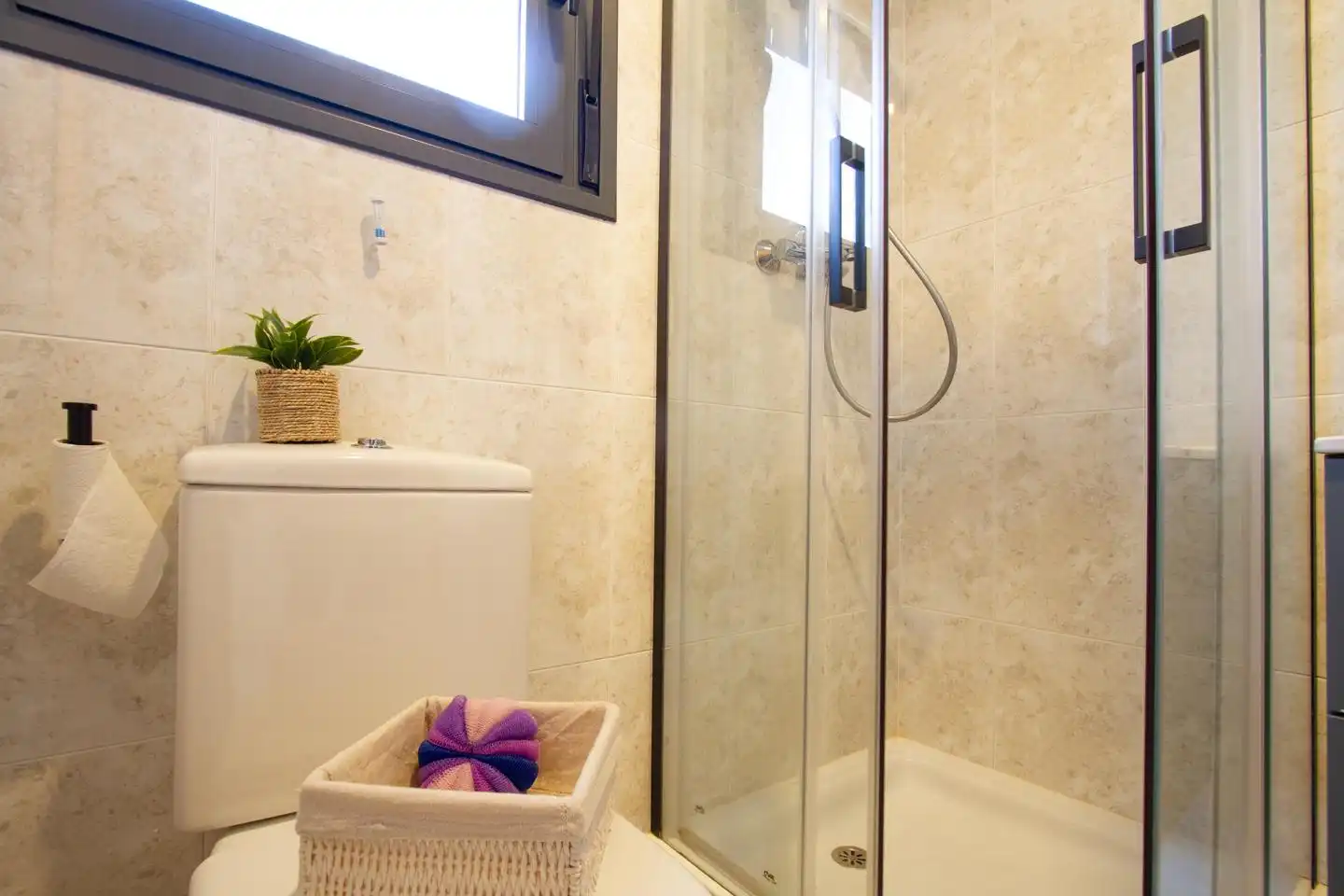 Baño de Casa o chalet en venta en Aoiz / Agoitz con Jardín privado, Terraza y Amueblado