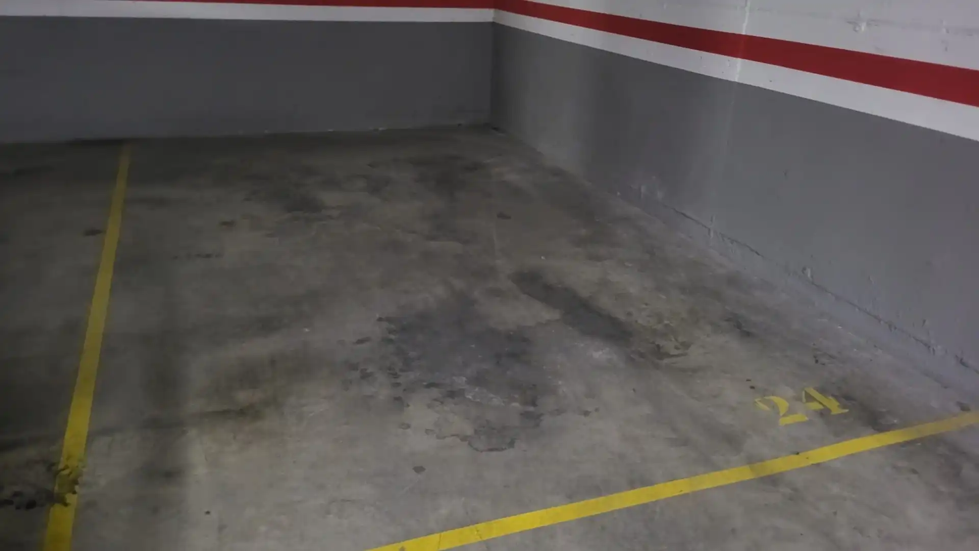 Einzelparkplatz zur Miete in Centre - Sant Oleguer, imagen 2