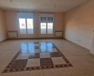 Living room of Duplex for sale in Peñaranda de Bracamonte  with Terrace