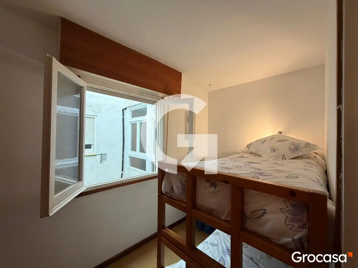 Dormitori de Apartament en venda en Tossa de Mar amb Aire condicionat, Terrassa i Forn
