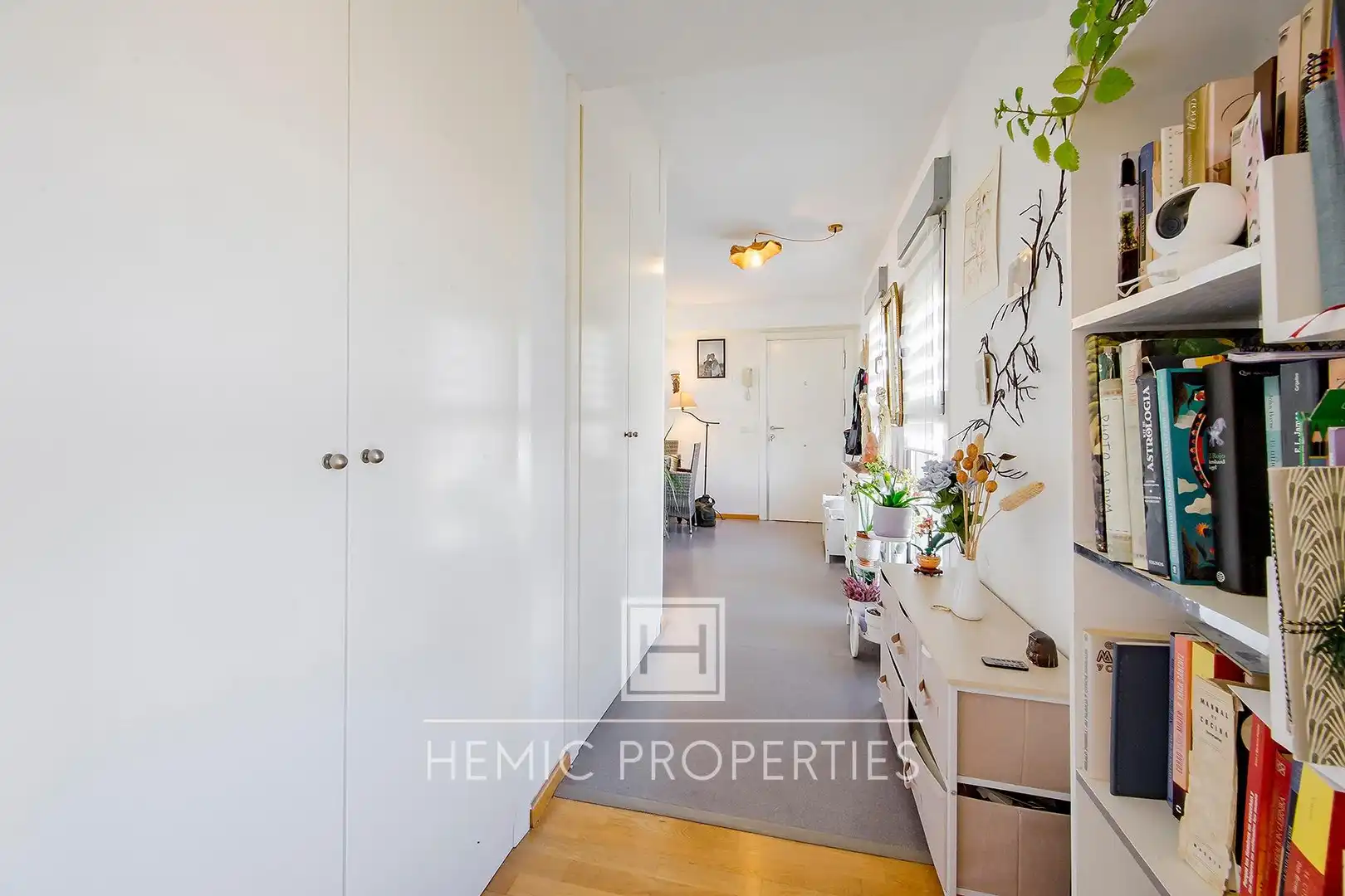 Dachboden zum Verkauf in Tres Cantos mit Klimaanlage, Privatgarten und Terrasse