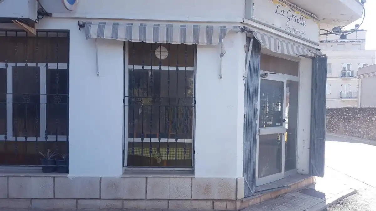 Exterior view of Commercial properties for sale in Alcanar