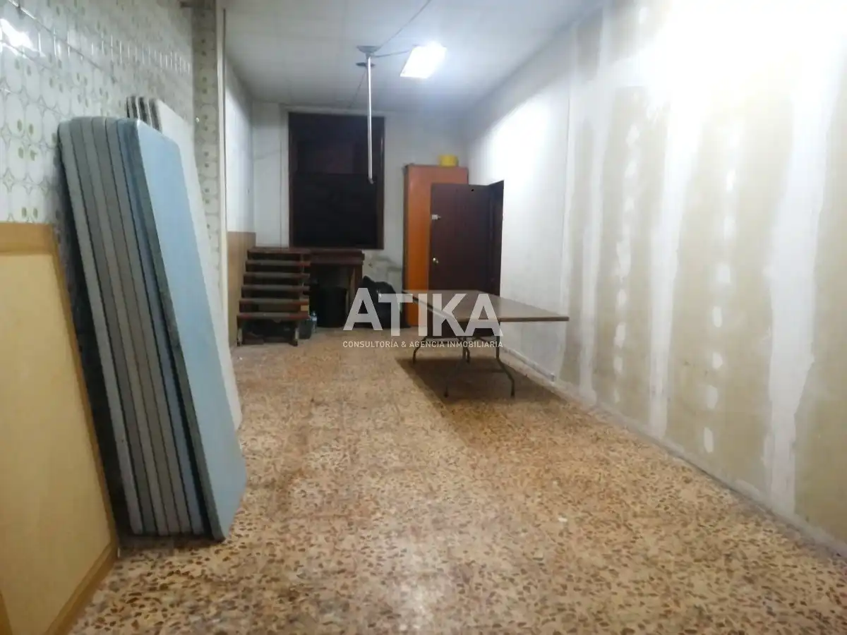 Locale commerciale in vendita a Sant Josep - Zona Hospital, imagen 9