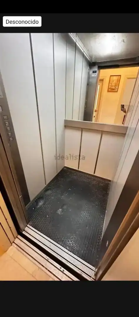 Terrassa de Pis en venda en Sevilla amb Aire condicionat, Traster i Piscina
