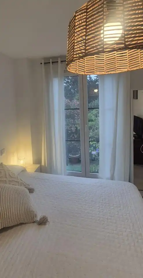 Schlafzimmer von Erdgeschoss zur Miete in Hazas de Cesto mit Heizung und Möbliert