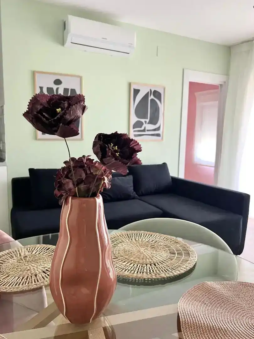 Wohnzimmer von Wohnungen zur Miete in Benalmádena mit Klimaanlage