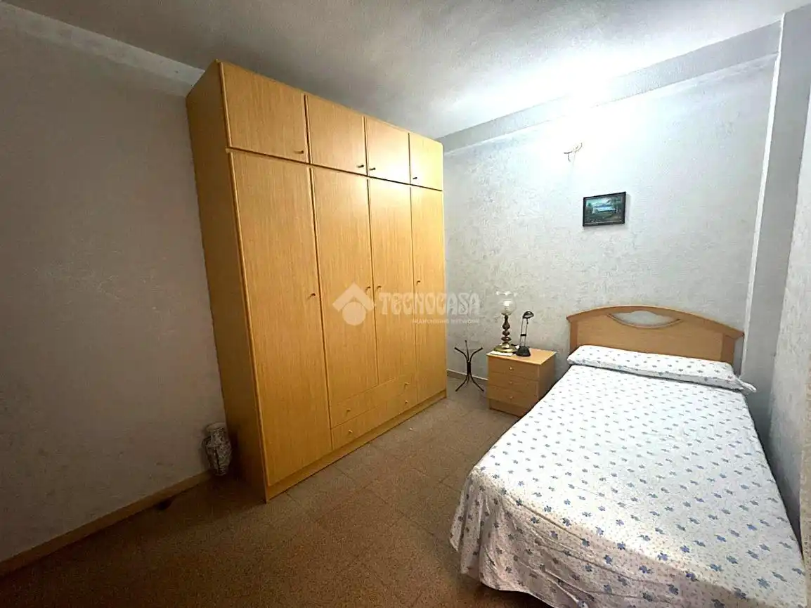 Bedroom of Flat for sale in Madrid