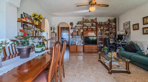 Foto 3 de Casa o xalet en venda a Avenida Landete, 1, Zona Carrefour - Urbanizaciones, Torrevieja