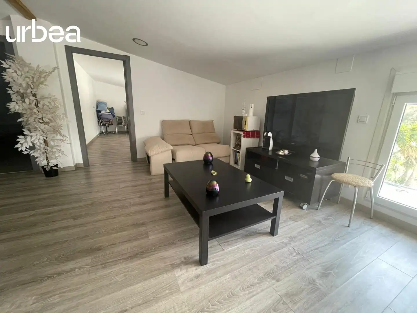 Sala de estar de Finca rústica de alquiler en Málaga con Calefacción, Jardín privado y Terraza