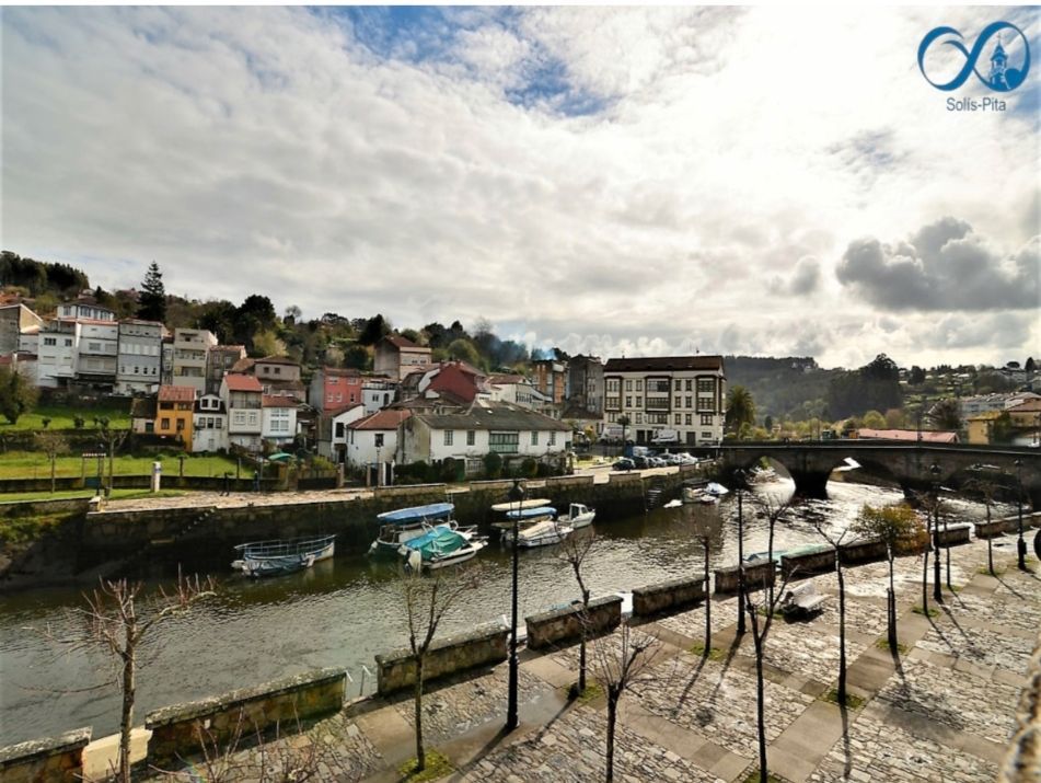 Exterior view of Flat for sale in Betanzos  with Terrace and Balcony