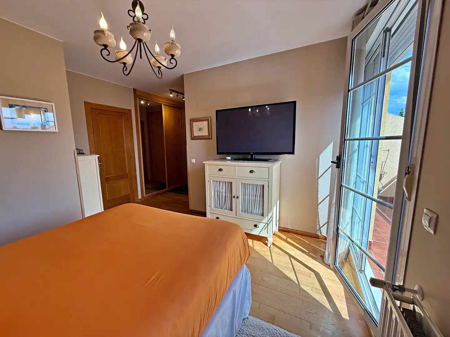 Bedroom of Detached homes for sale in Llanera  with Heating, Parquet flooring and Terrace