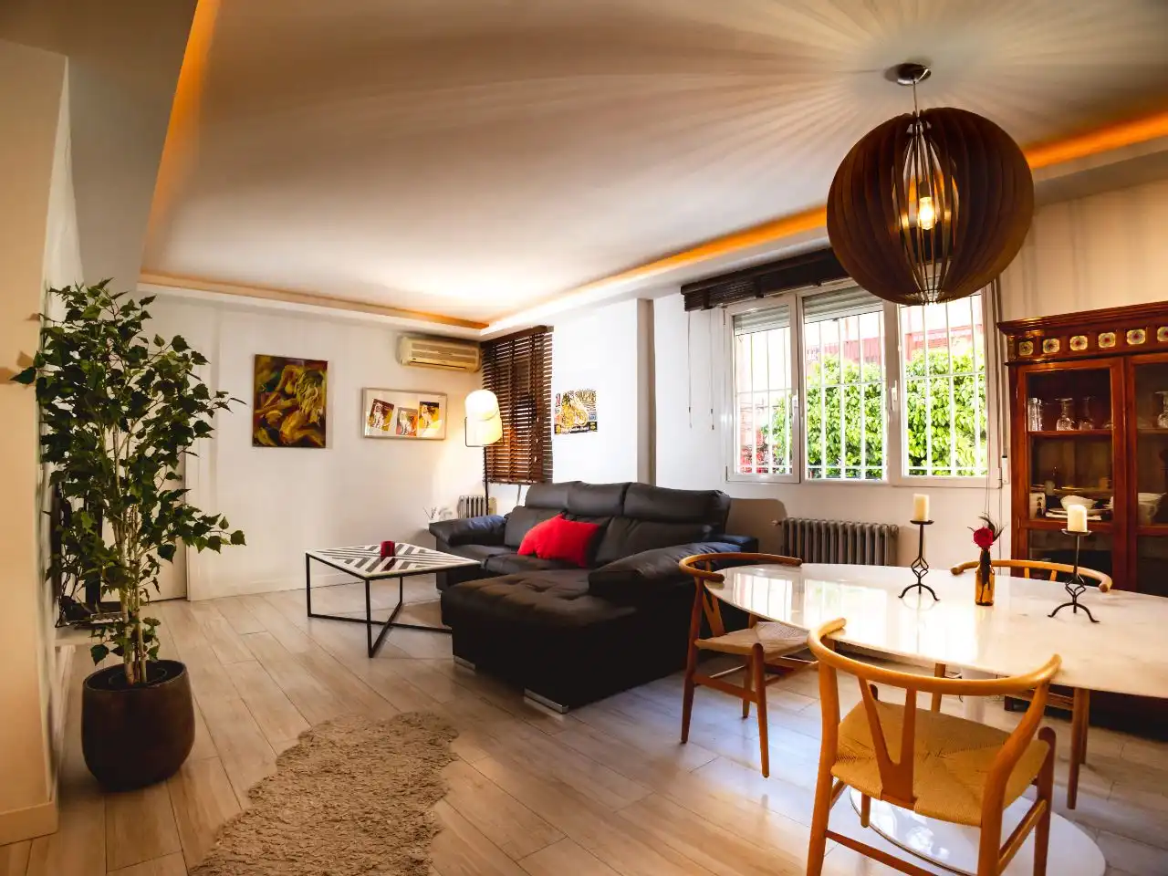 Sala d'estar de Apartament de lloguer en Madrid amb Aire condicionat, Calefacció i Moblat