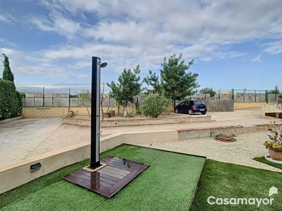 Vista exterior de Casa o chalet en venta en Mutxamel con Aire acondicionado, Calefacción y Jardín privado
