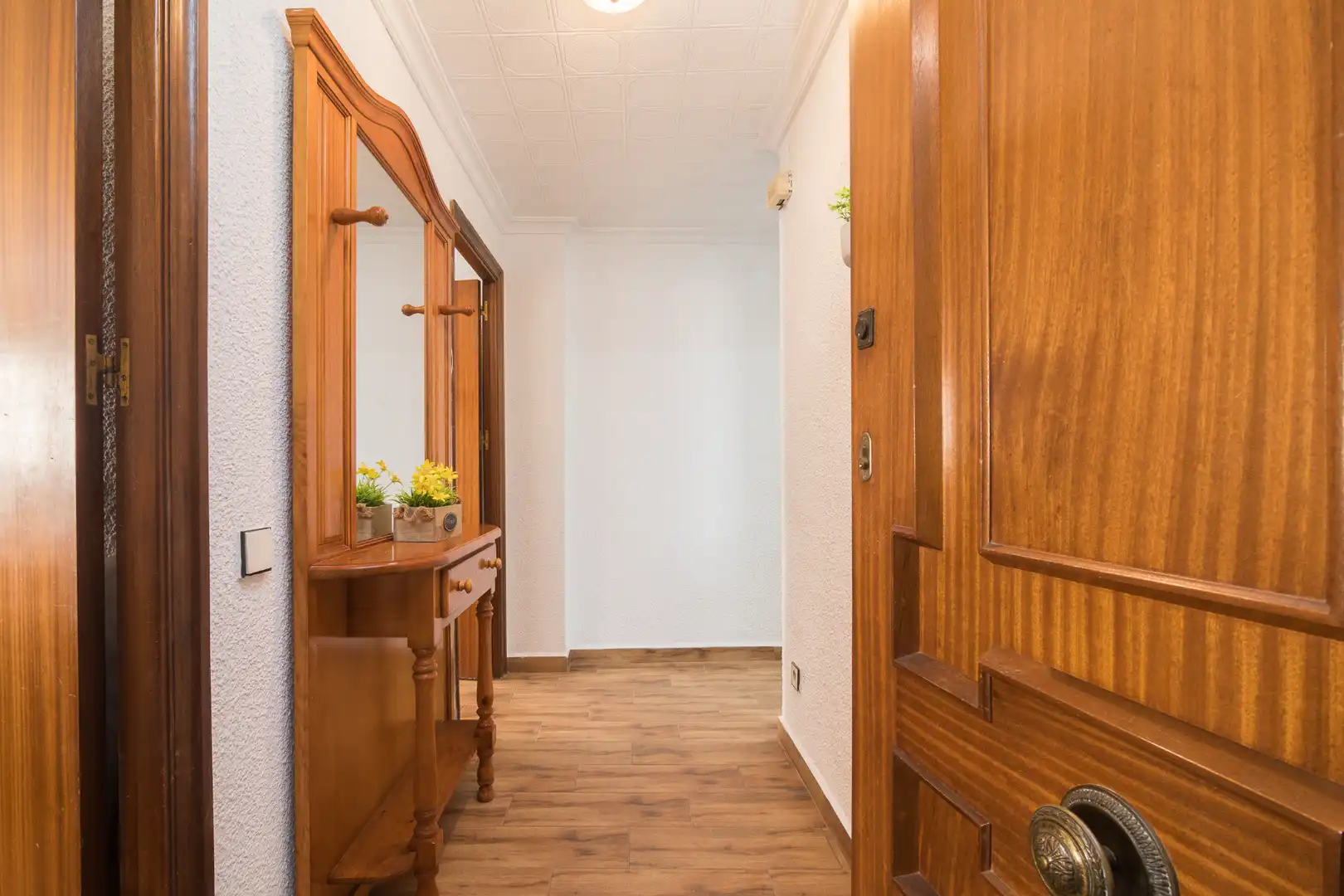 Wohnung zum Verkauf in Santa Pola mit Klimaanlage, Möbliert und Balkon