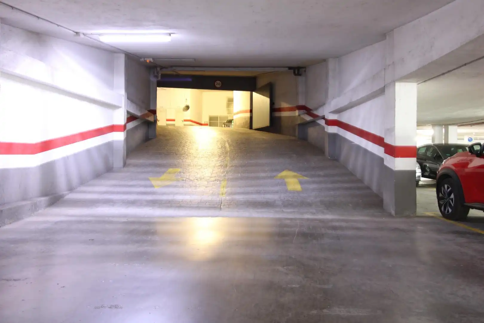 Individual en venta en Avenida de Manuel de Falla 12, imagen 3