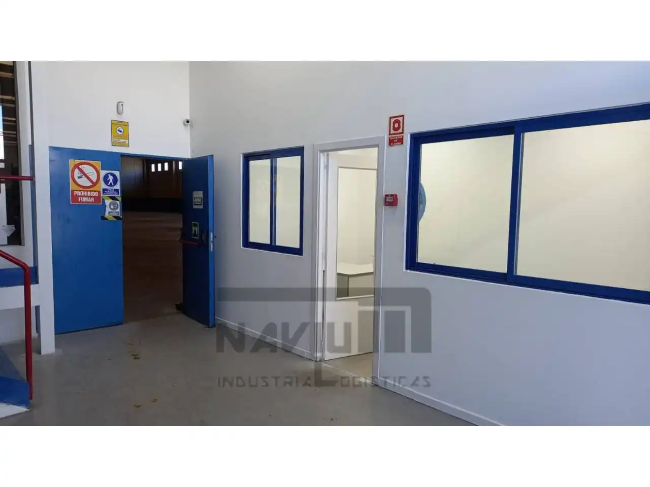 Industrial building to rent in Barrio de la Estación, imagen 9