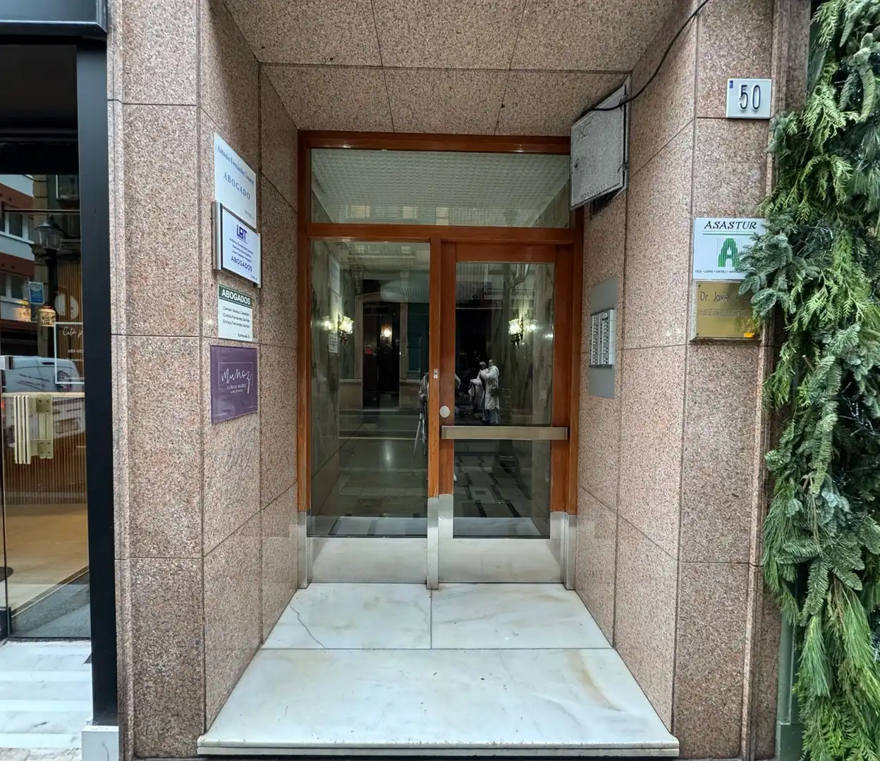 Piso en venta en Gijón  con Calefacción y Parquet