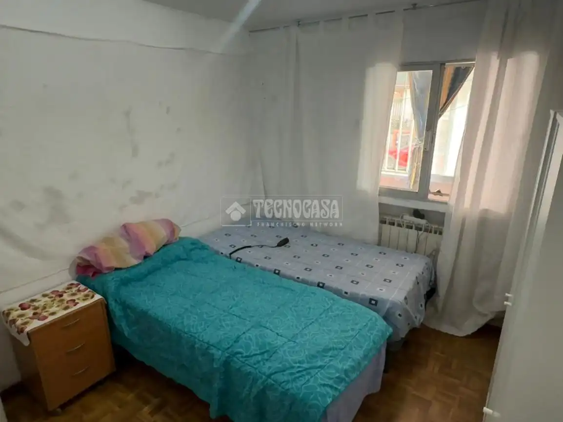 Habitación de Piso en venta en Madrid