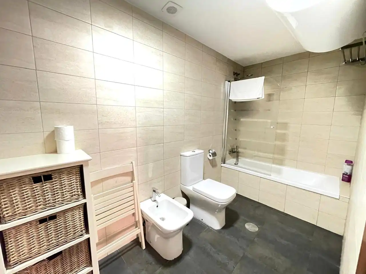 Baño de Planta baja en venta en Cáceres con Amueblado