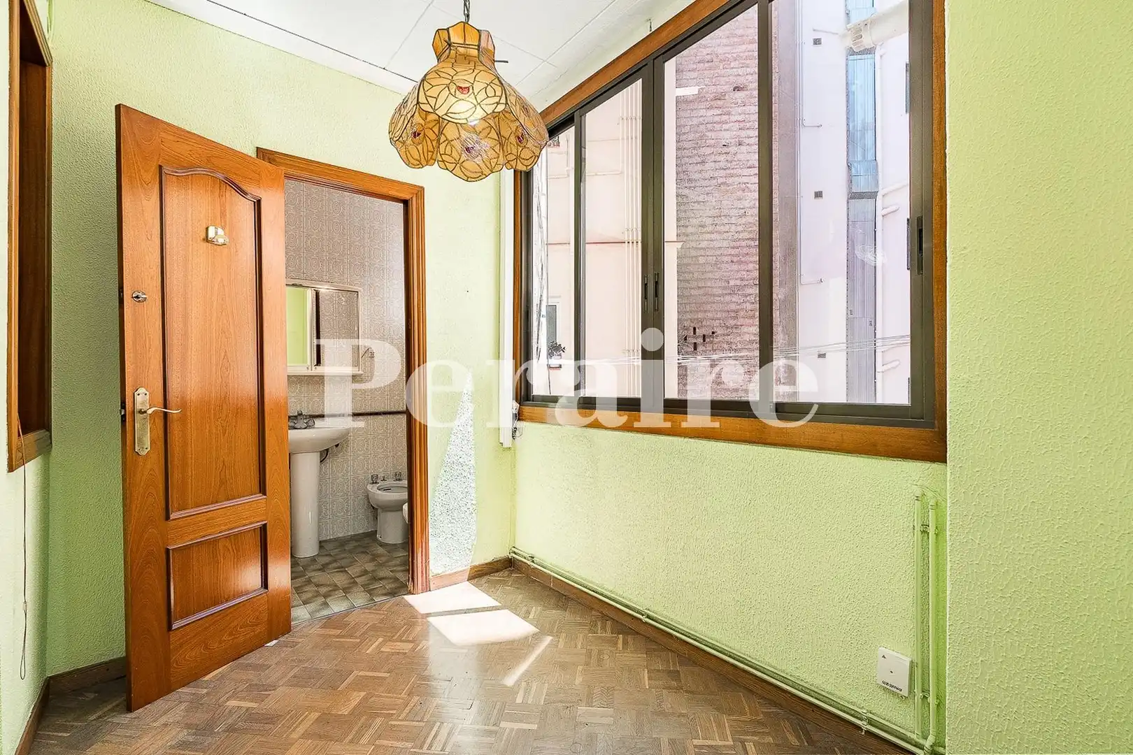 Schlafzimmer von Wohnung zum Verkauf in Barcelona mit Klimaanlage, Heizung und Parkett