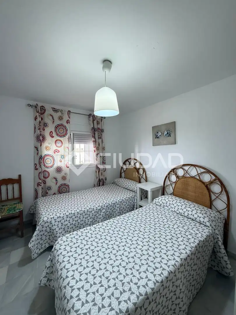 Bedroom of Ground floor for sale in Chipiona