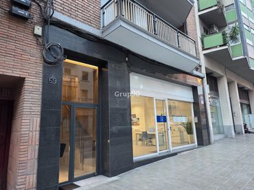 Local comercial en venda a Carrer Príncep de Viana