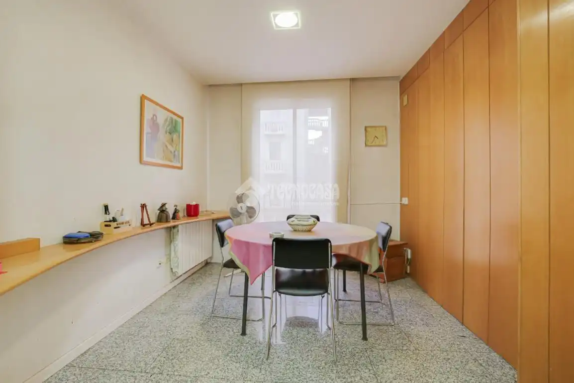 Casa aparellada amb terrassa en venda a Centre - Can Nadal, imagen 11