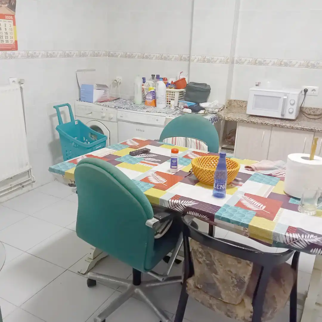 Cuina de Casa adosada en venda en Aranjuez amb Jardí privat, Moblat i Alarma