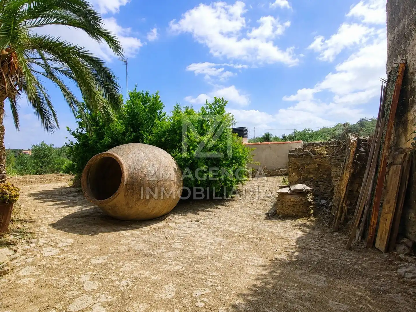 Finca rústica en venda en La Jana amb Jardí privat, Terrassa i Traster