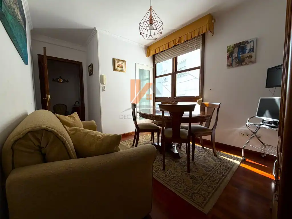 Living room of Apartments for sale in Ensanche - Sar