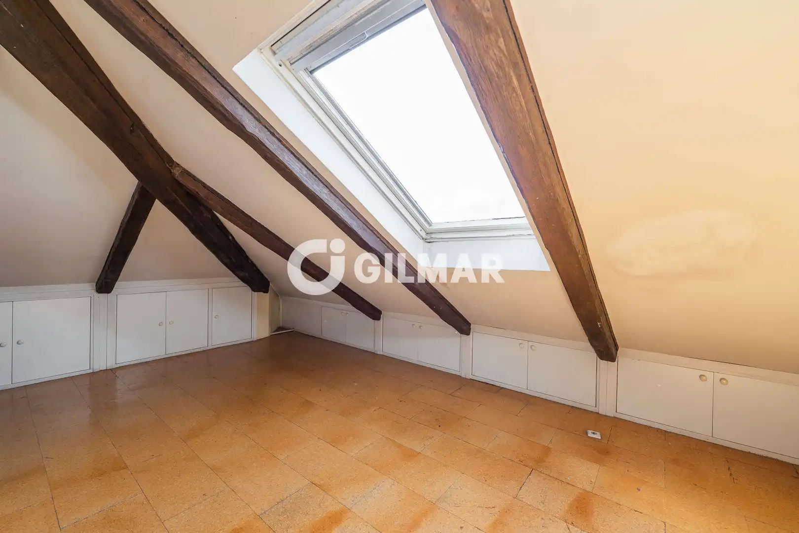 Habitación de Ático en venta en Ciudad Lineal