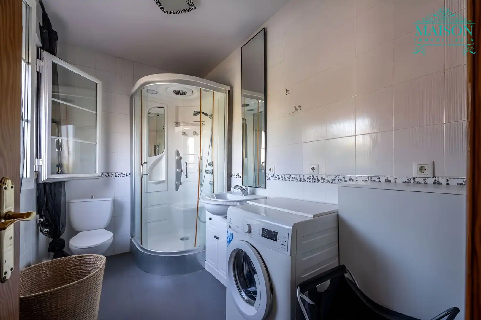 Bathroom of Houses for sale in El Casar  with Air Conditioner, Heating and Private garden