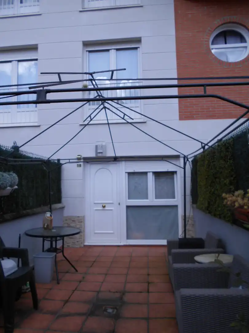 Vista exterior de Casa o chalet en venta en Ampuero con Calefacción, Terraza y Amueblado