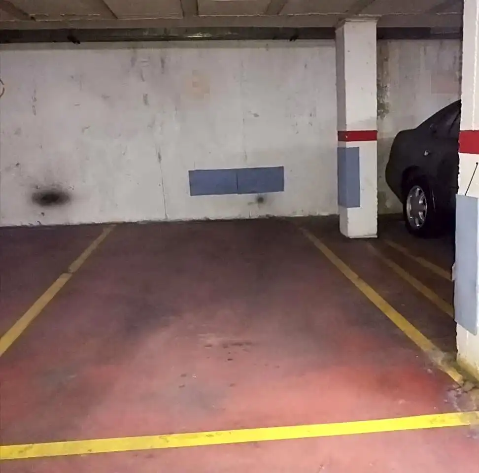 Garage for rent in Calle de Víctor de la Serna, 2, Hispanoamérica - Bernabéu