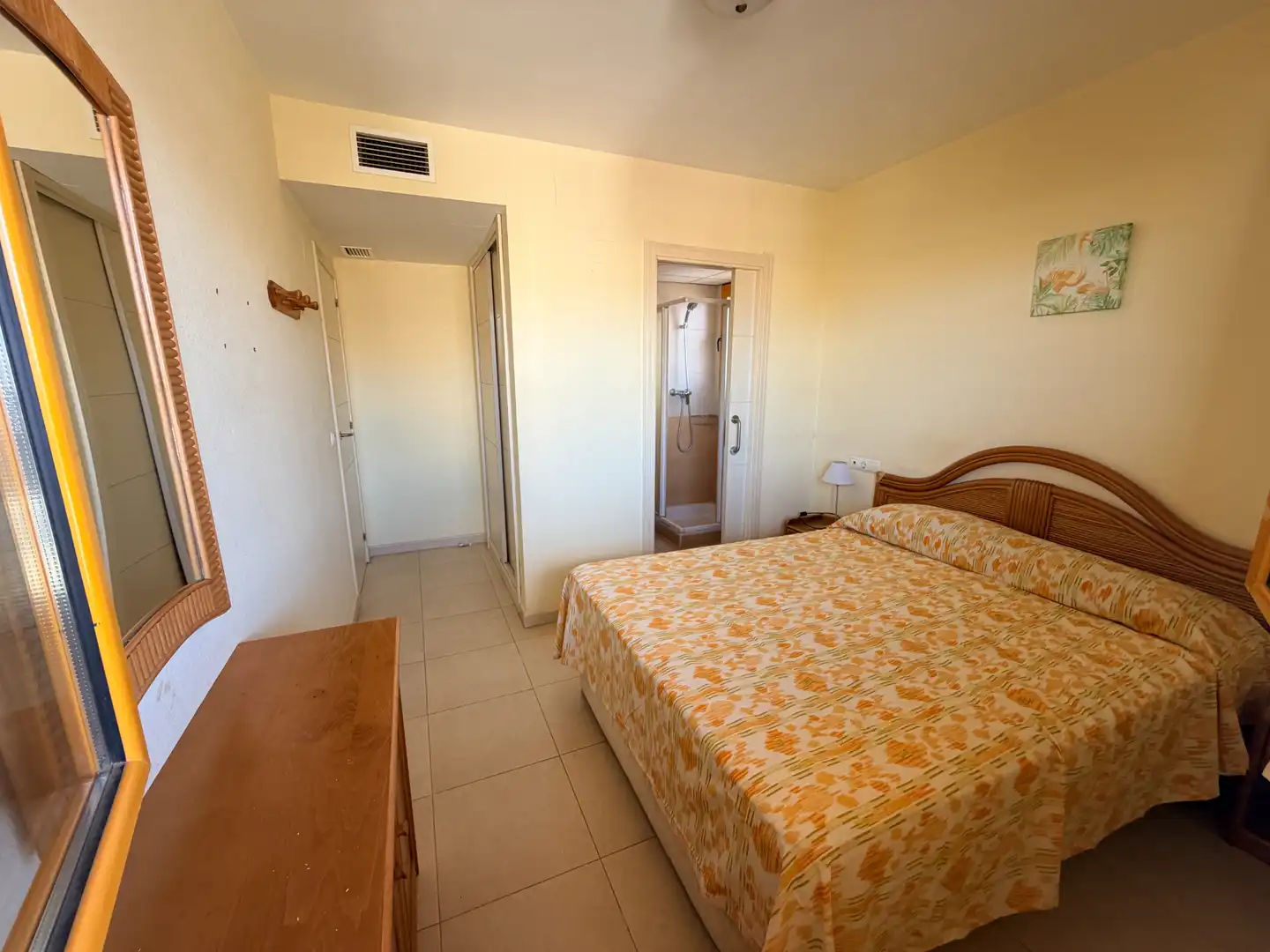 Habitación de Apartamento en venta en Calpe / Calp con Aire acondicionado, Terraza y Amueblado