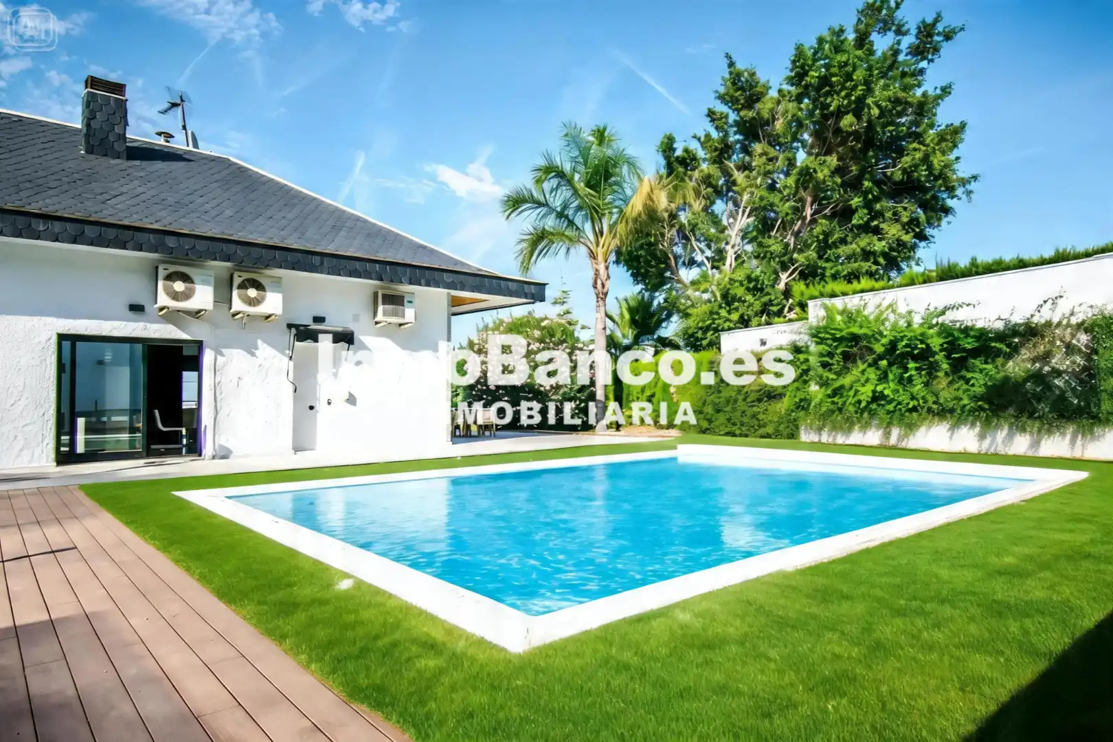 Vista exterior de Casa o chalet en venta en Chiva con Jardín privado, Terraza y Piscina