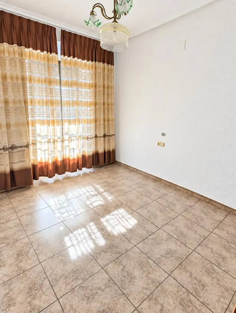 Villa con terrazza in vendita a Casco Antiguo, imagen 5