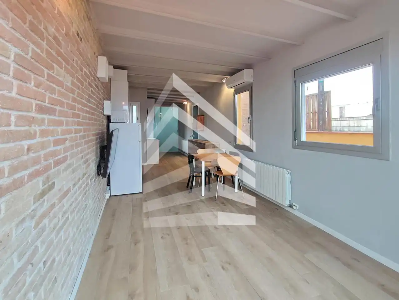 Estudio de alquiler en Daoiz I Velarde, Sants