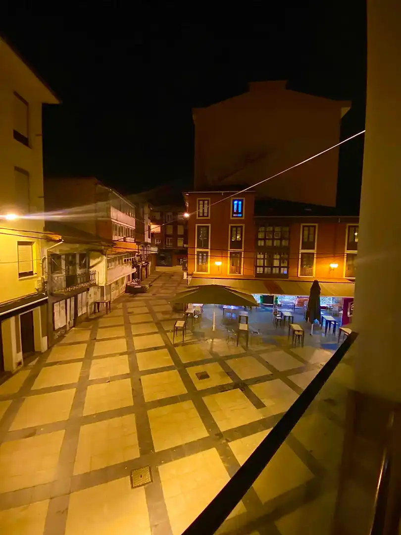 Vista exterior de Pis en venda en Torrelavega  amb Calefacció, Parquet i Moblat