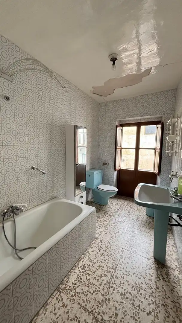 Bany de Casa o xalet en venda en Padul