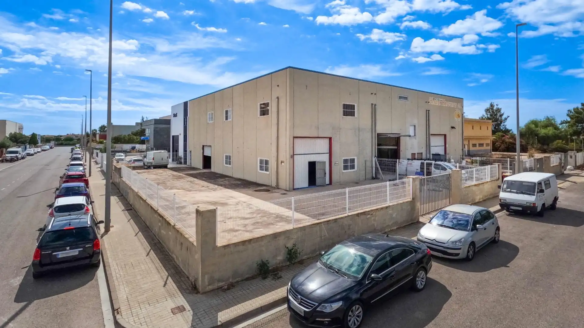 Nau industrial de lloguer a Calle MOLINETA DE LA 11, imagen 2
