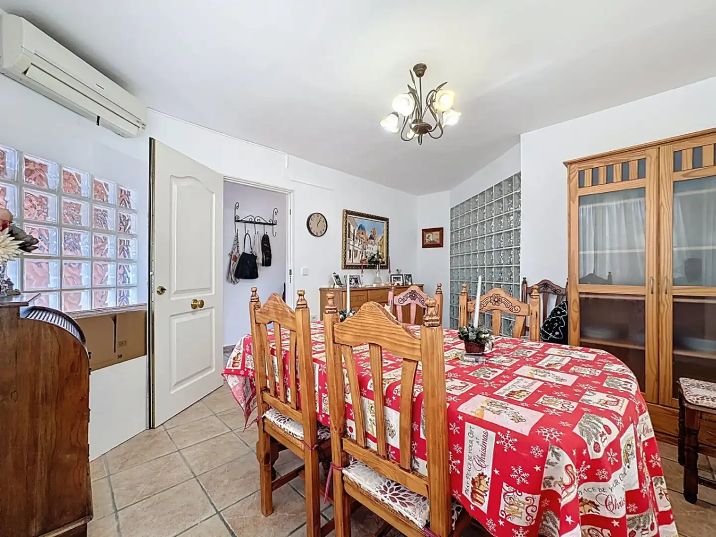 Comedor de Casa o chalet en venta en La Nucia con Aire acondicionado, Jardín privado y Terraza